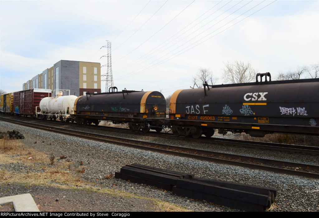 CSX 495015. NOTE UTLX 125789 IS NEW TO RRPA